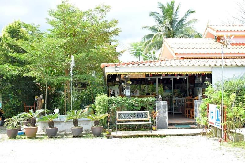 Chiang Rai Khuakrae Resort Bagian luar foto